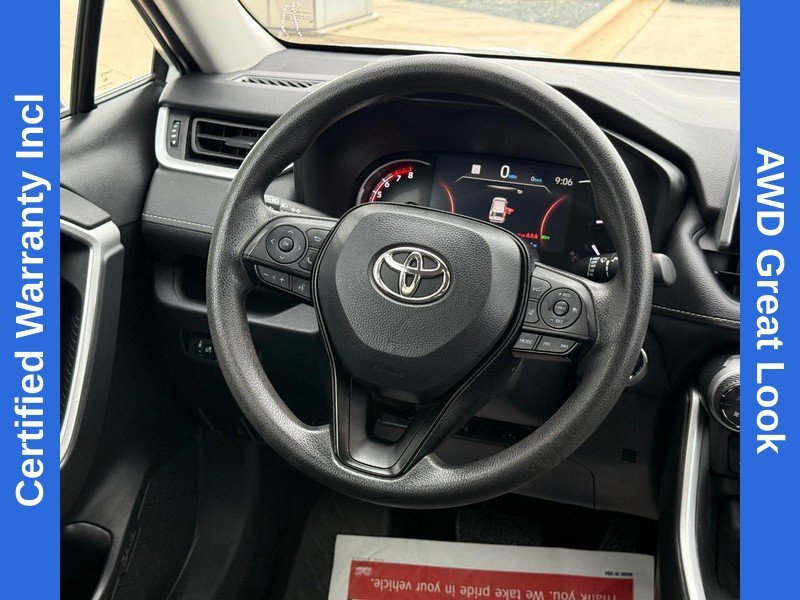 Used 2023 Ice Toyota XLE image 14