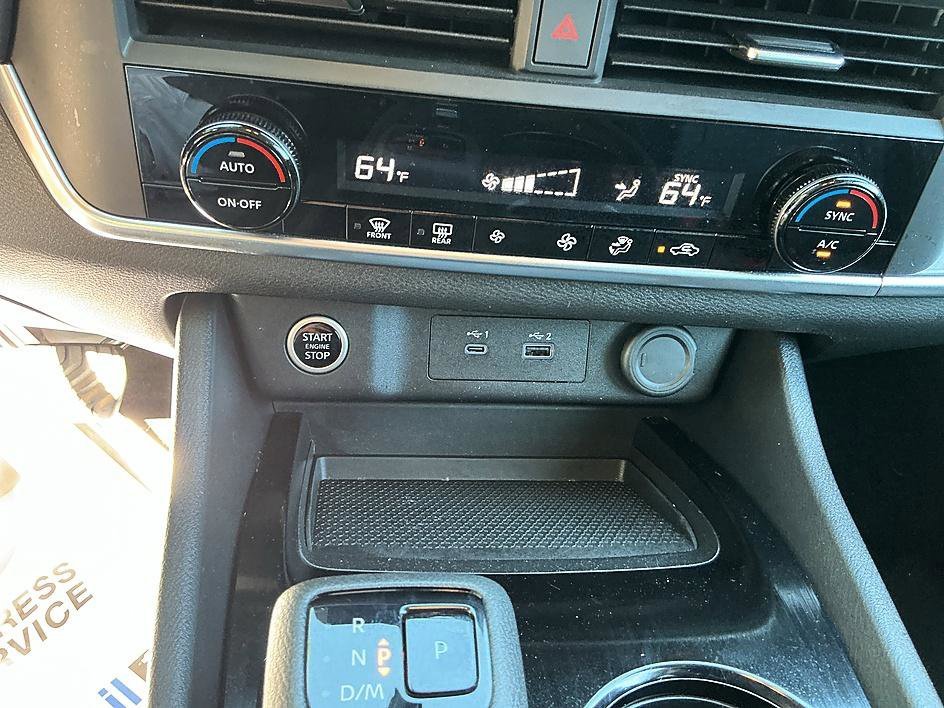 Certified Used 2023 Pearl White Tricoat Nissan SV image 18