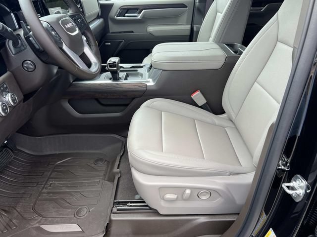 2026 GMC Sierra 1500 SLT - Photo 19