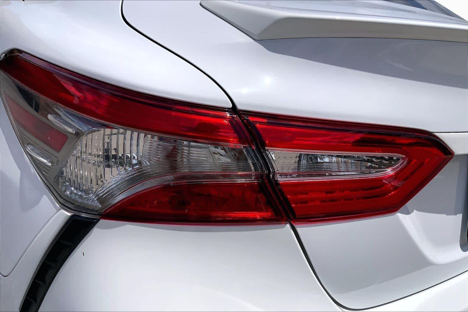Used 2019 Super White Toyota SE image 28