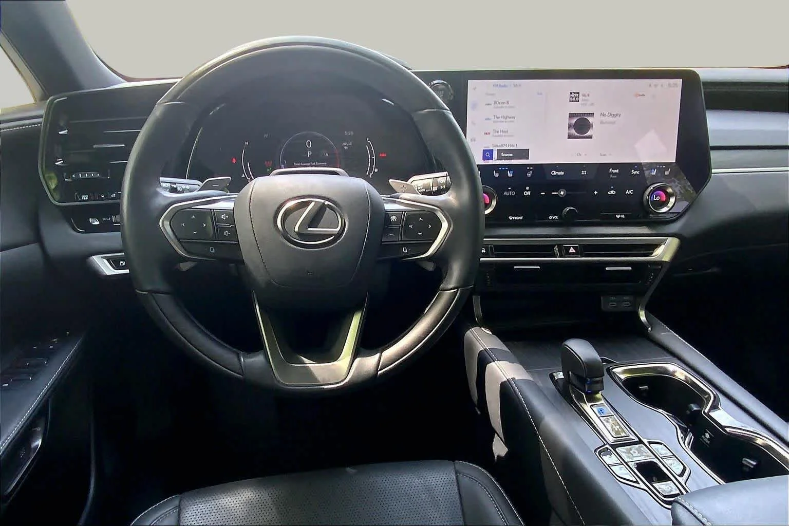 Used 2023 Eminent White Pearl Lexus Premium Plus image 5