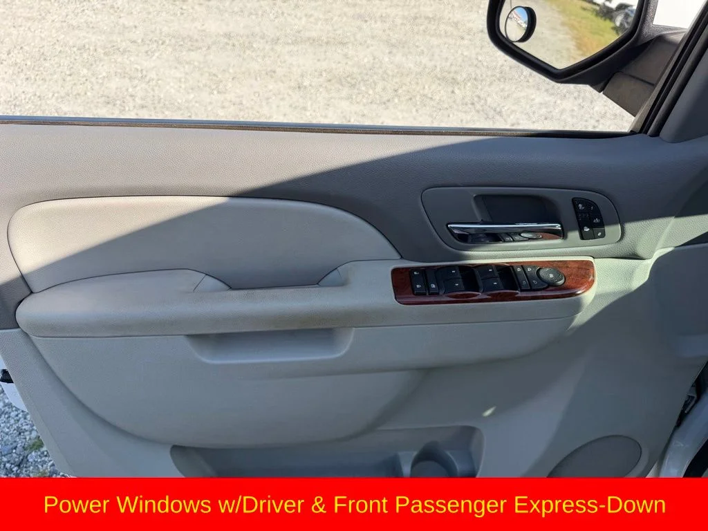 Used 2010 White Chevrolet LTZ image 25