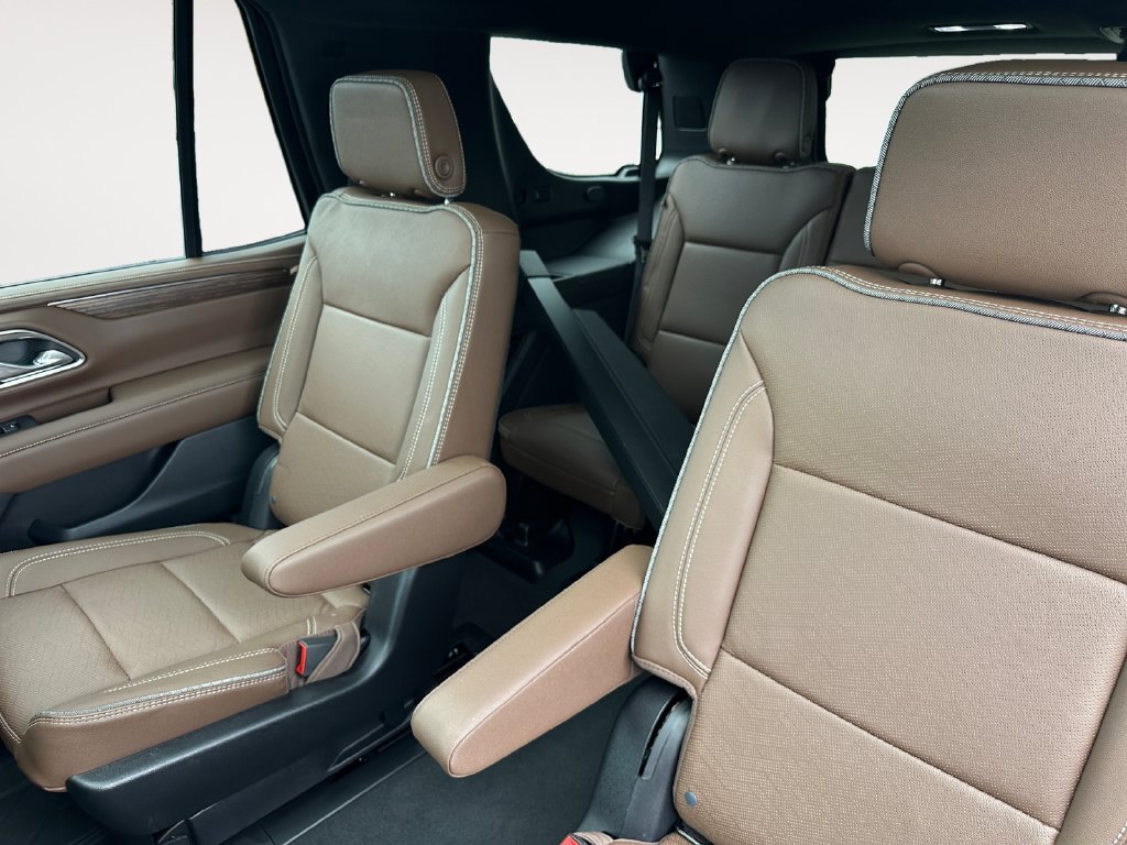 Used 2024 Beige Chevrolet High Country image 13