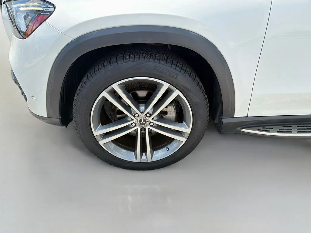 Used 2022 White Mercedes-Benz GLE 350 image 35