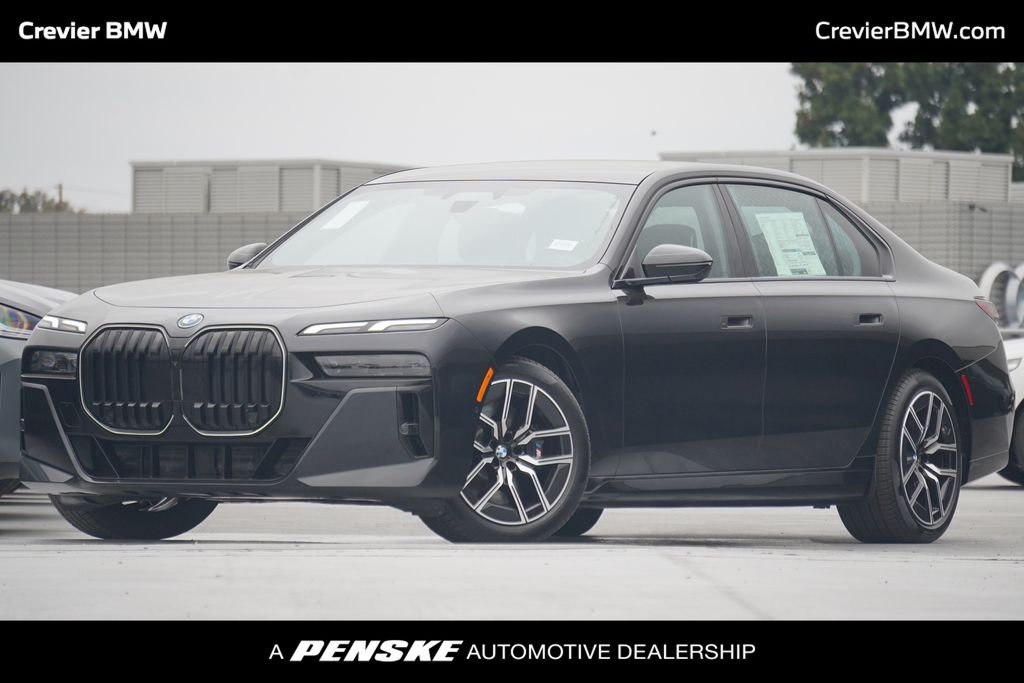 2025 BMW i7 xDrive60 Sedan's photo