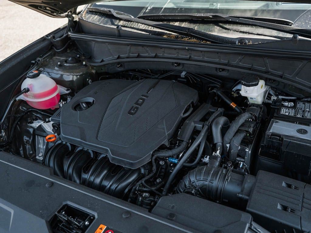 New 2026 Rockwood Green Hyundai Limited AWD image 7