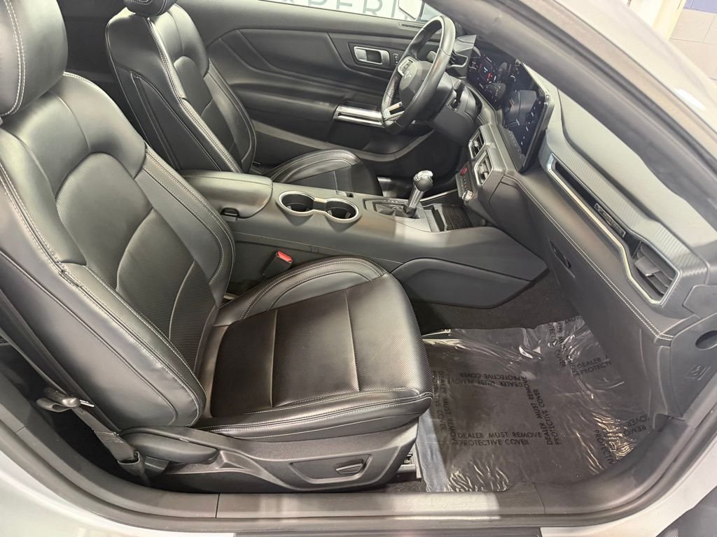 2024 Ford Mustang EcoBoost Premium - Photo 28