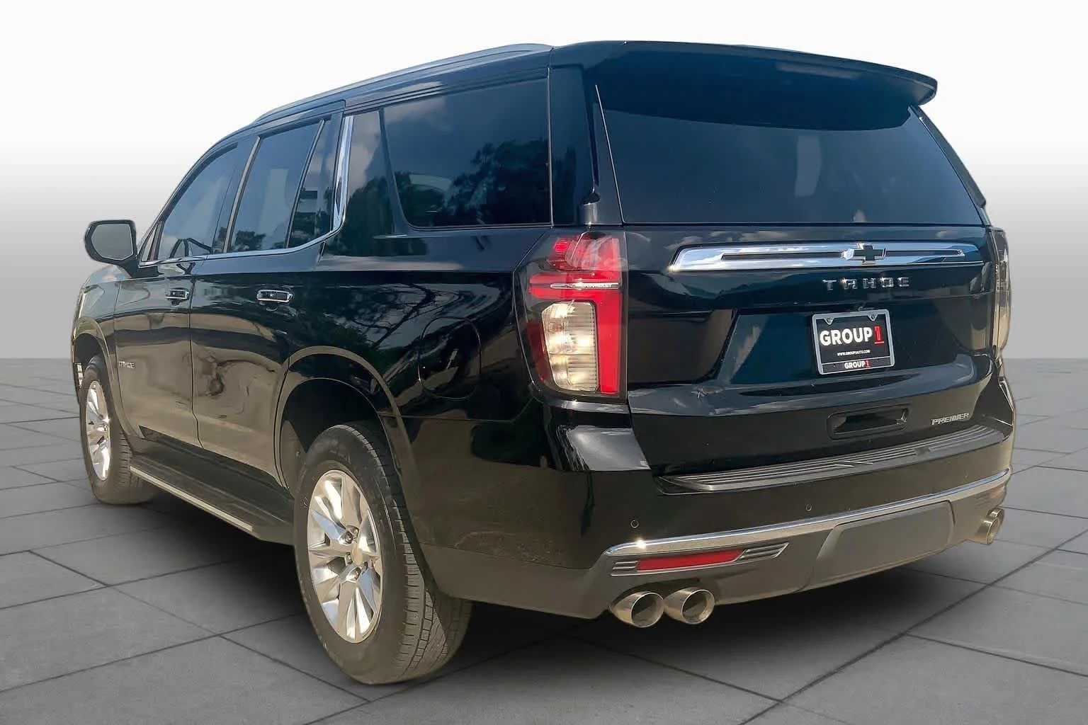 Used 2021 Black Chevrolet Premier image 12