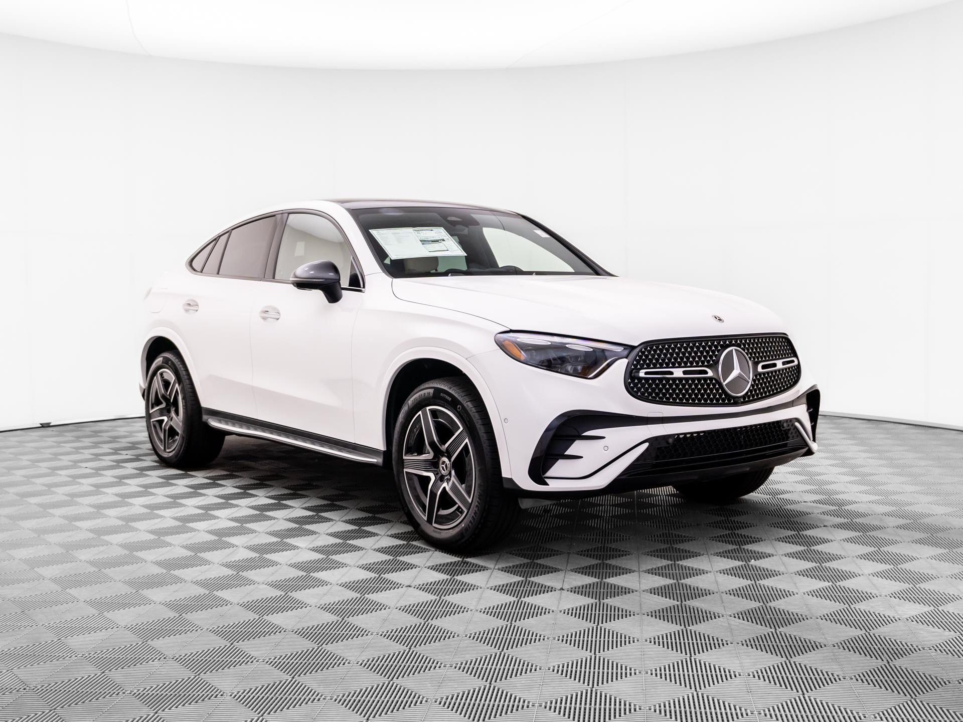 New 2027 White Mercedes-Benz GLC 300 Coupe image 48