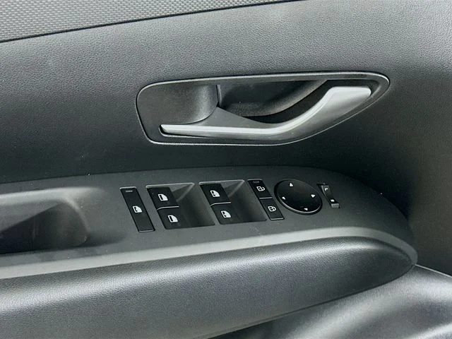 New 2026 Hyundai TUCSON SEL