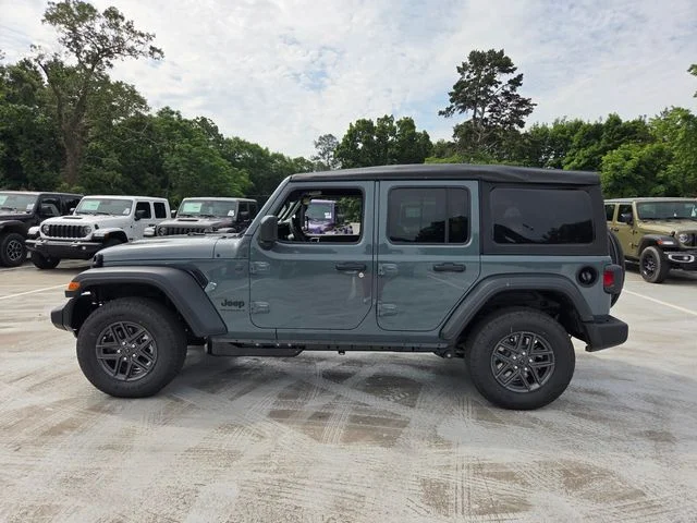 New 2026 Anvil Clearcoat Jeep Sport S image 4