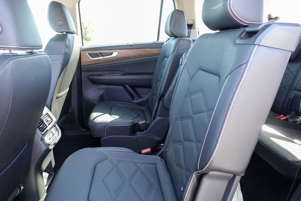 2026 Volkswagen Atlas SE w/Tech - Photo 27