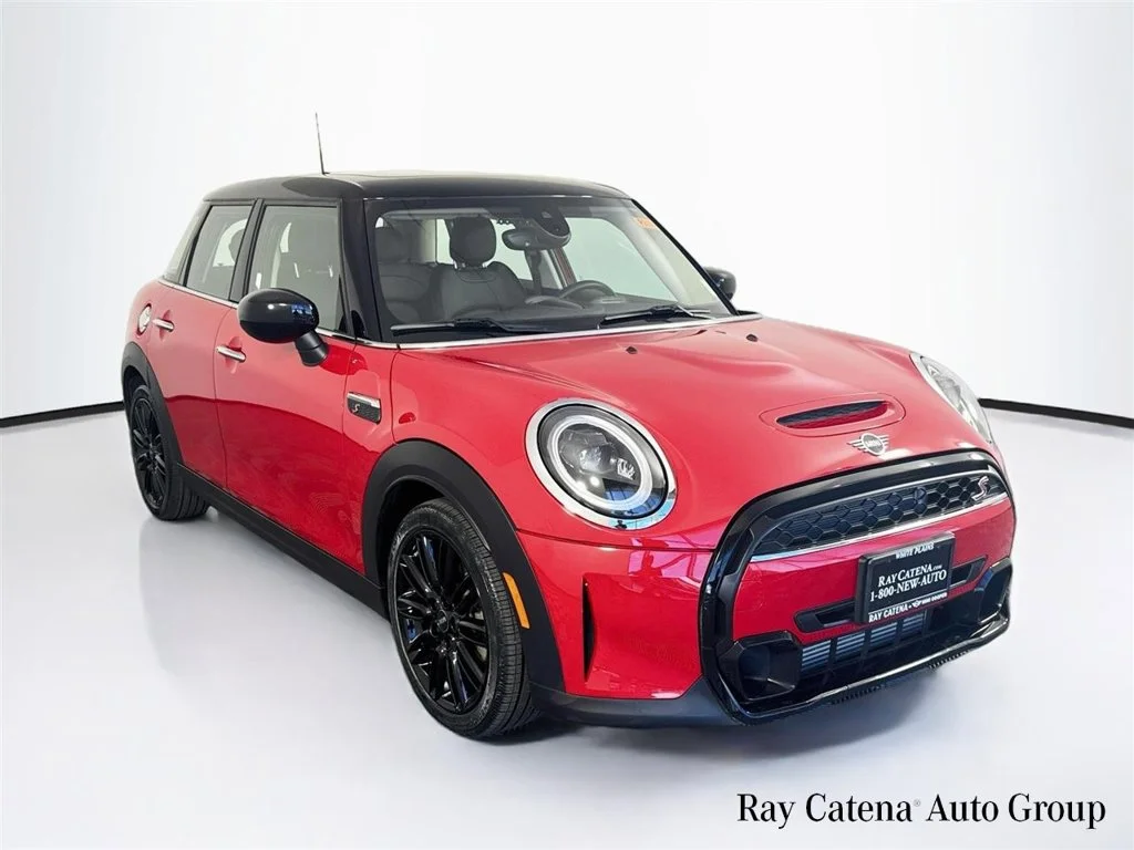 2024 MINI Hardtop 4 Door