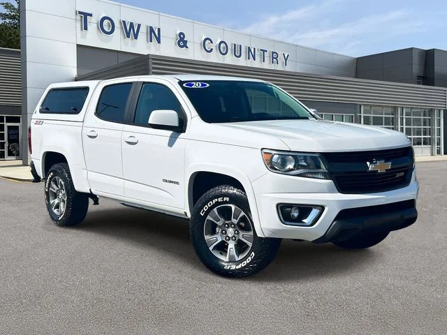 Used 2020 Summit White Chevrolet Z71 image 1