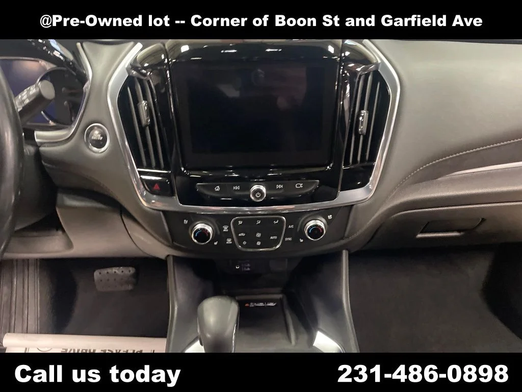Used 2023 Beige Chevrolet High Country image 19