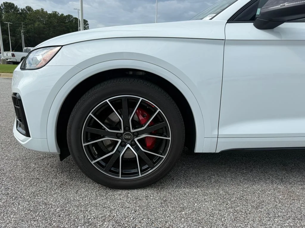 Used 2025 White Audi Premium Plus image 46