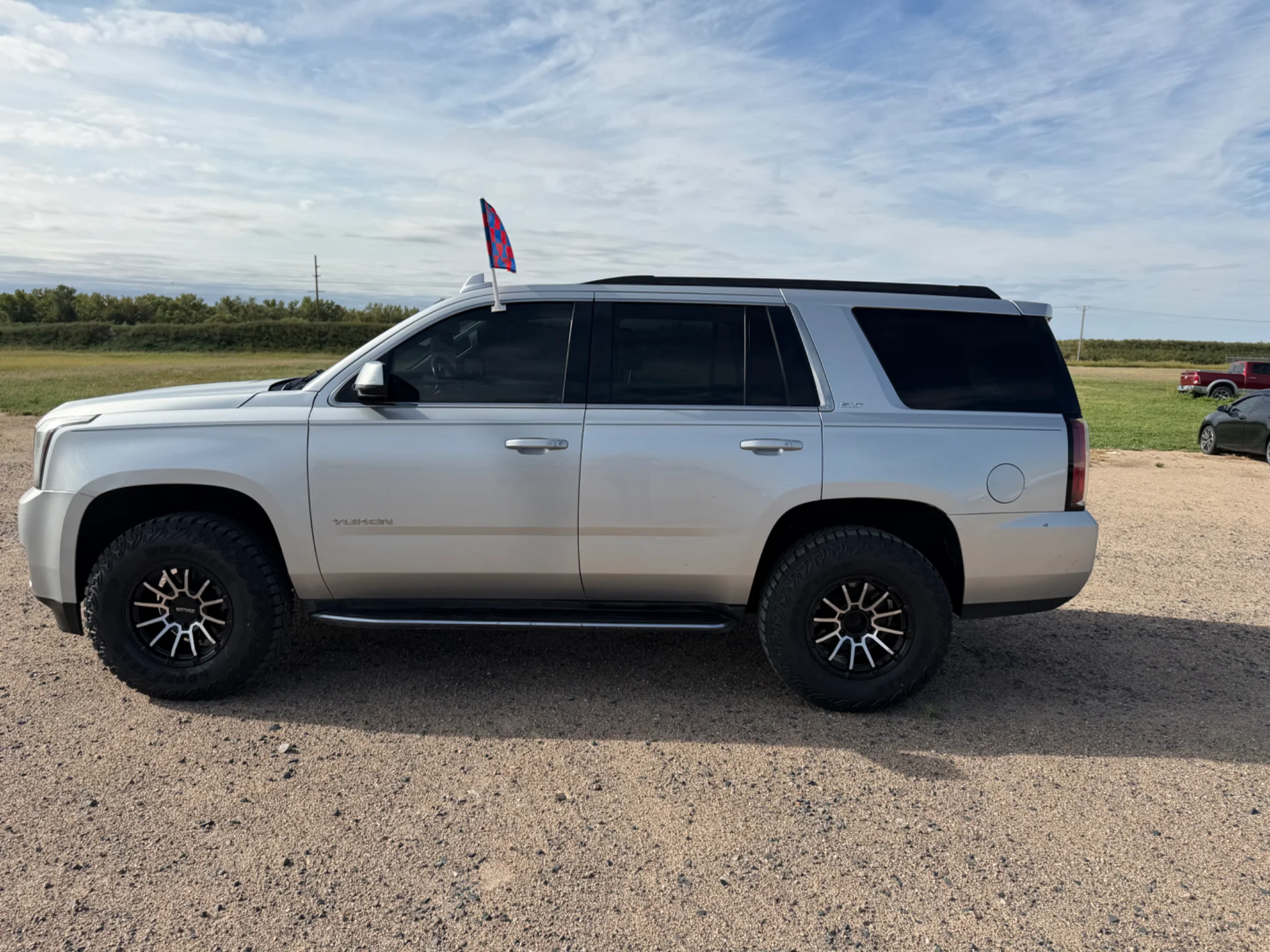 Used 2020 Quicksilver Metallic GMC SLT image 9