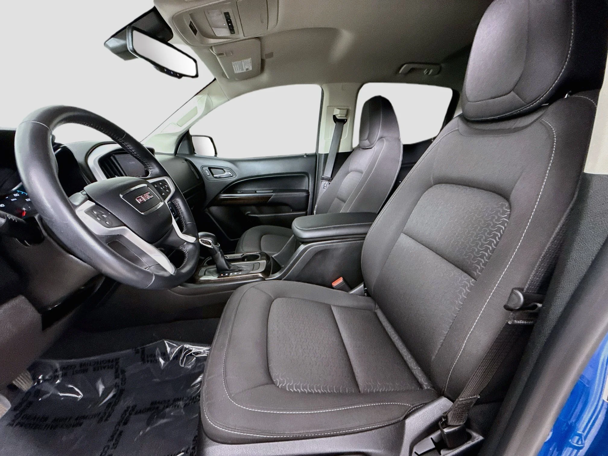 Used 2022 Dynamic Blue Metallic GMC Elevation image 21