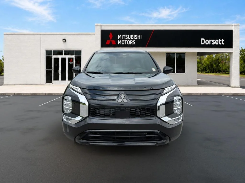 New 2026 Black Mitsubishi LE image 2