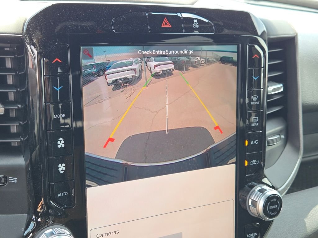 2025 RAM 2500 Tradesman - Photo 13