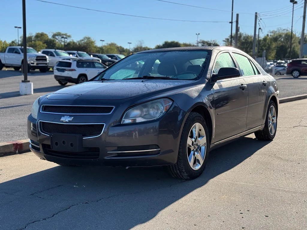 Used 2010 Beige Chevrolet LT image 2