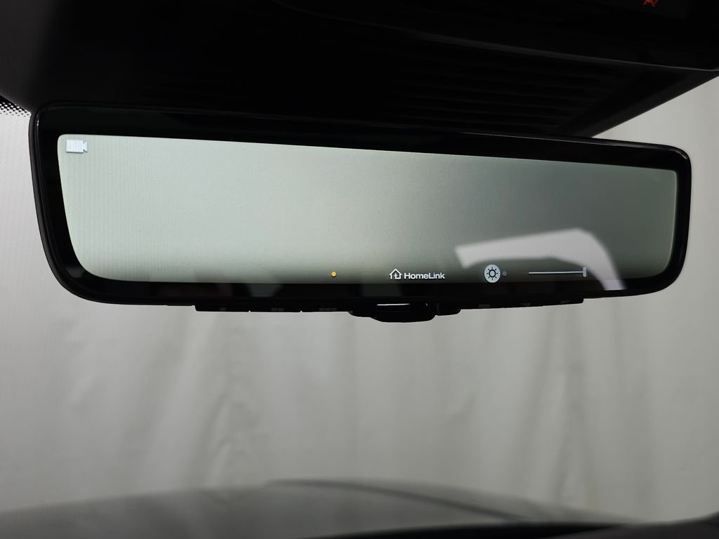 New 2026 Carpathian Grey Land Rover SE image 39