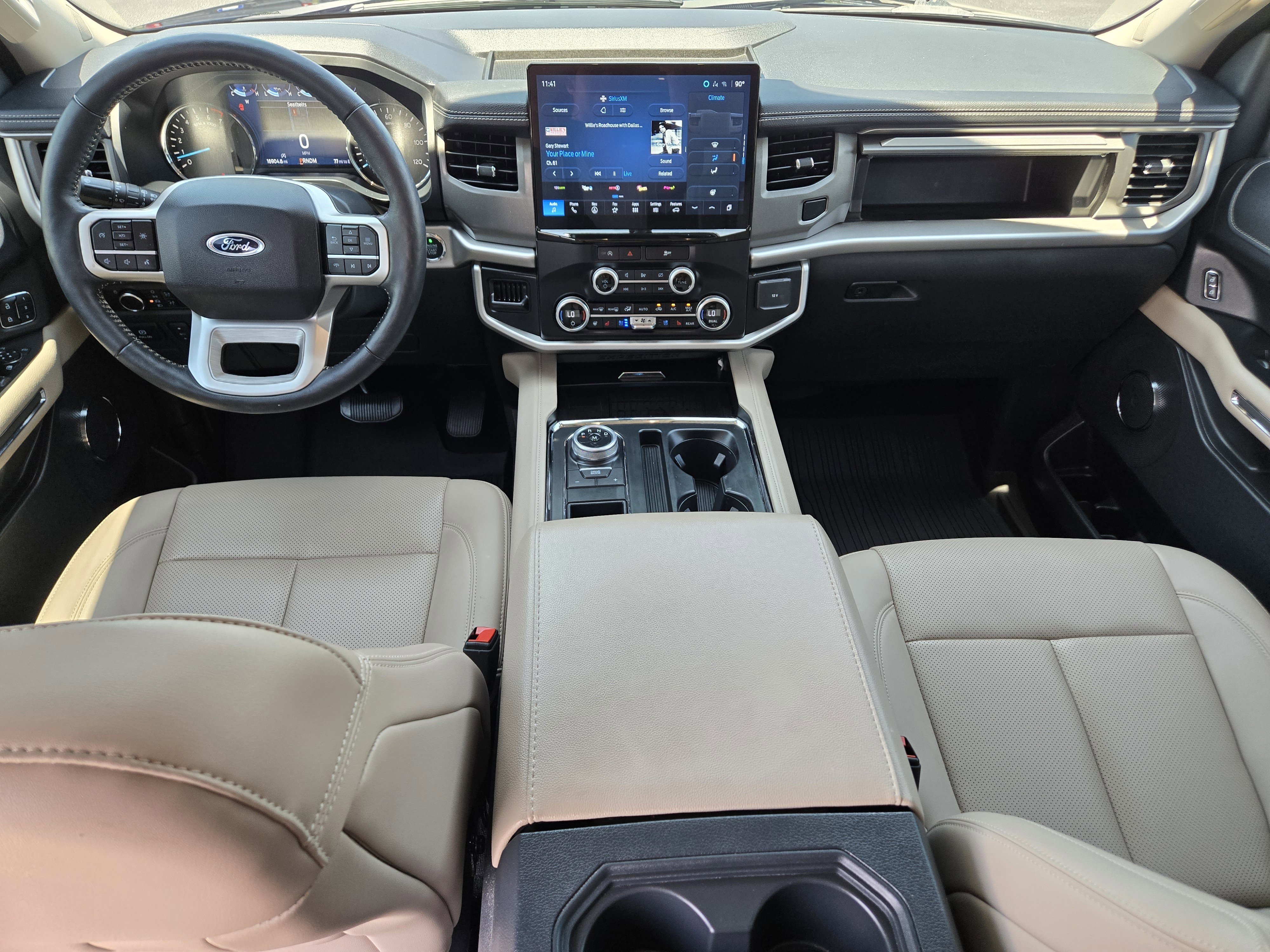 Used 2024 Black Ford XLT image 22