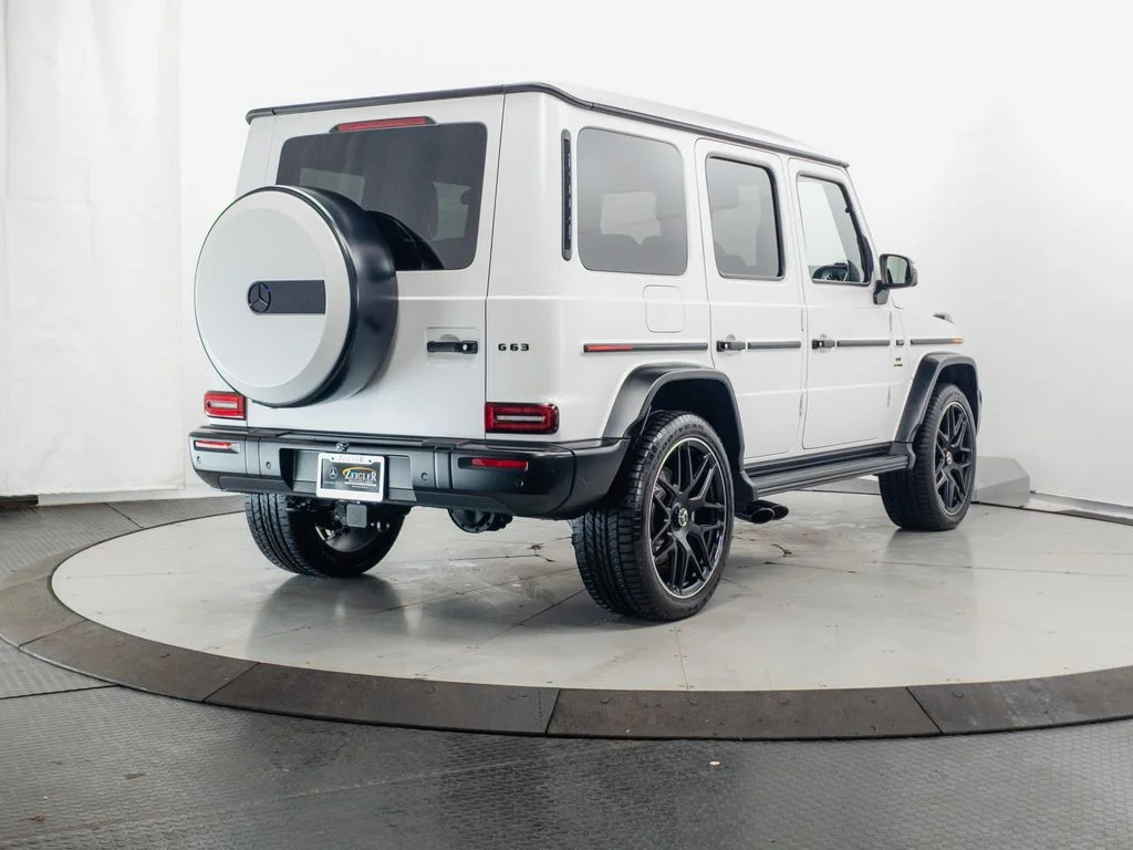 Certified Used 2025 MANUFAKTUR Moonlight White Magno Mercedes-Benz G 63 AMG® image 35
