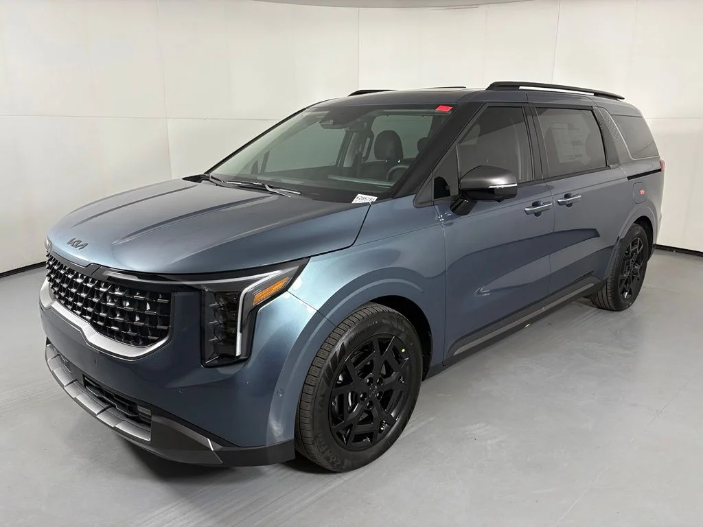 New 2026 Blue Kia SX image 3