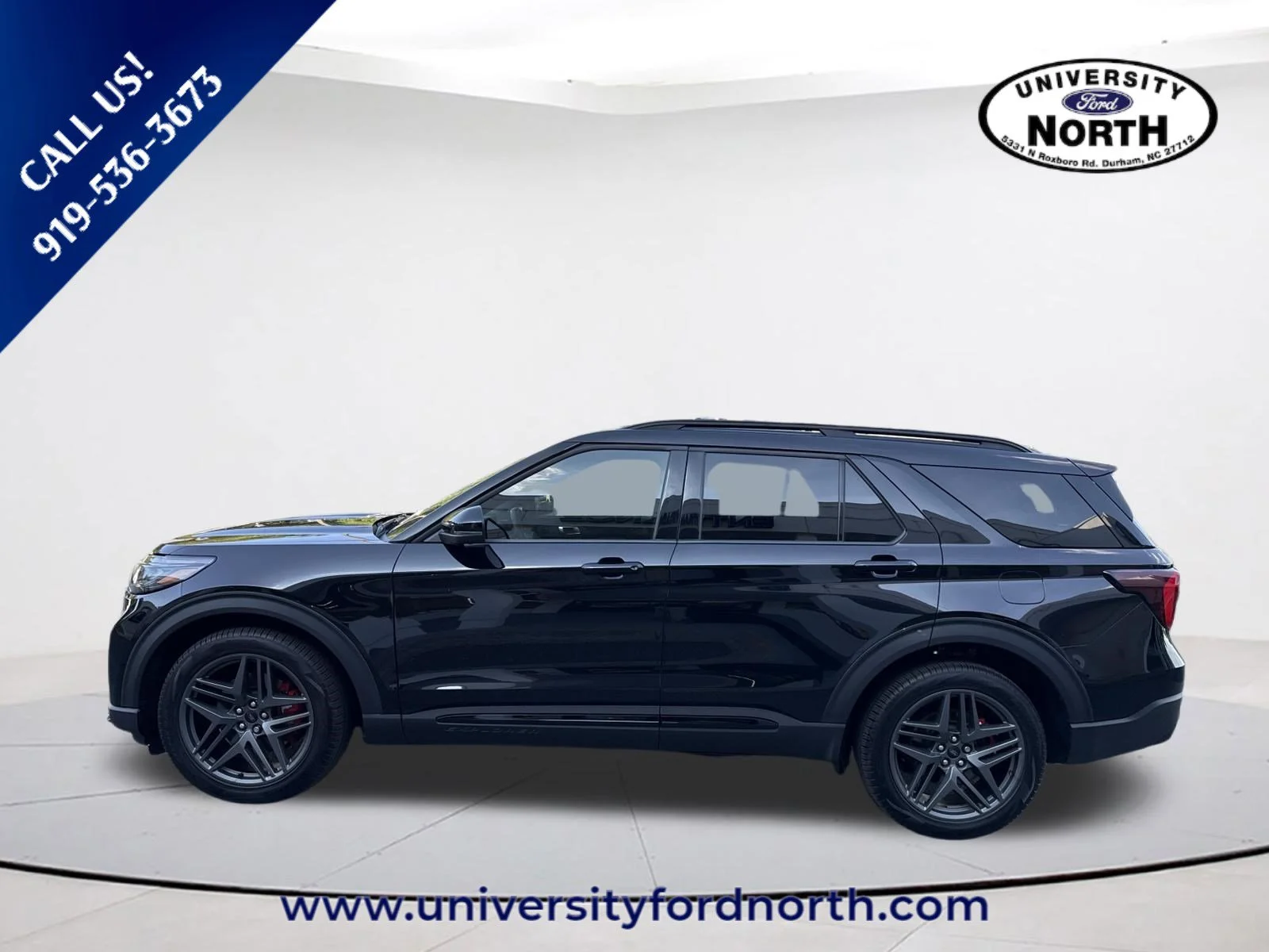 Used 2025 Agate Black Metallic Ford ST image 4