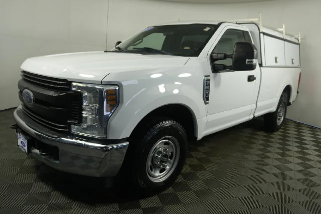 Used 2019 Oxford White Ford XL image 7