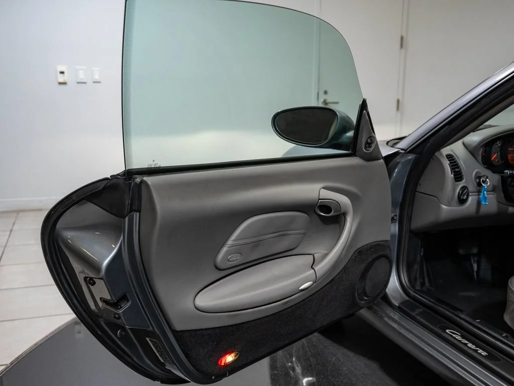 Used 2002 Seal Grey Metallic Porsche Carrera image 25