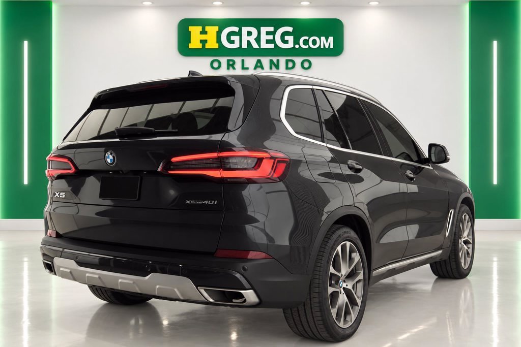 Used 2020 Arctic Gray Metallic BMW xDrive40i image 4