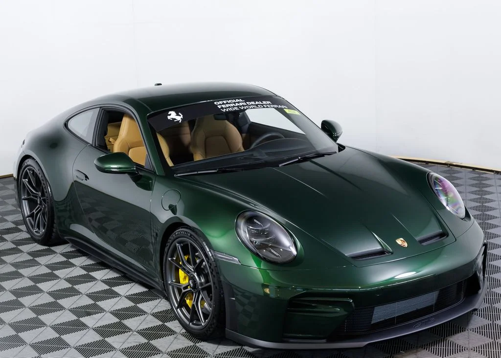 Used 2026 Oak Green Metallic Neo Porsche GT3 image 10