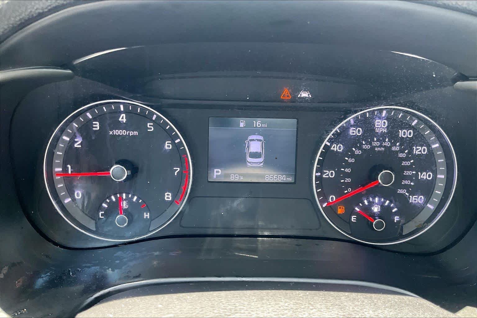 Used 2021 Clear White Kia LXS image 25