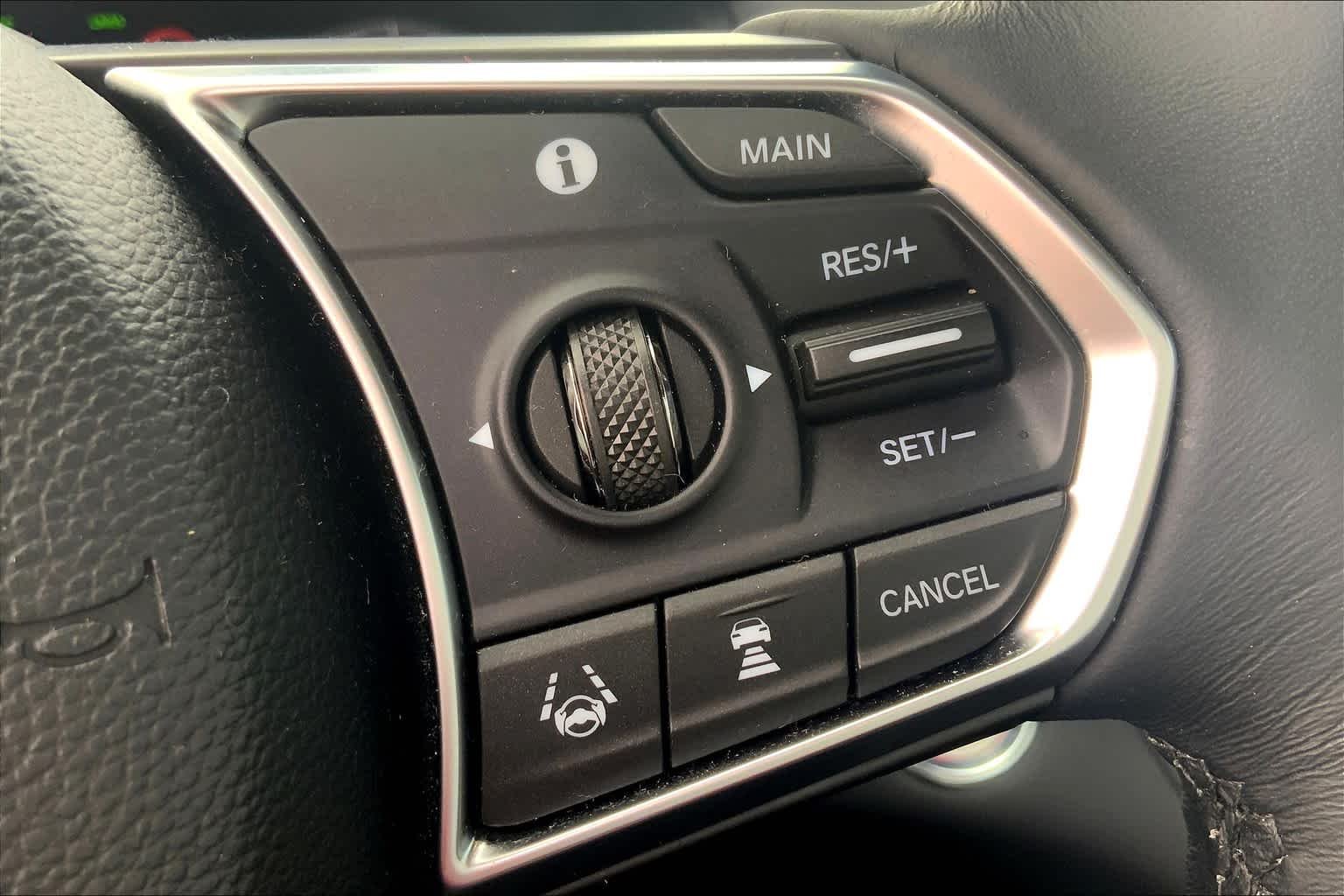 Used 2020 Lunar Silver Metallic Acura w/Technology Pkg image 24