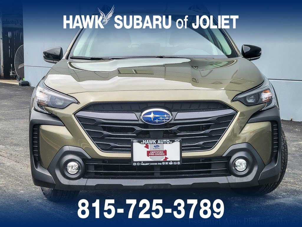 Used 2025 Autumn Green Metallic Subaru Premium image 4