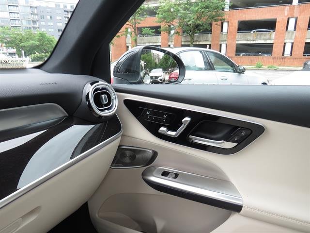 2026 Mercedes-Benz GLC Base - Photo 16