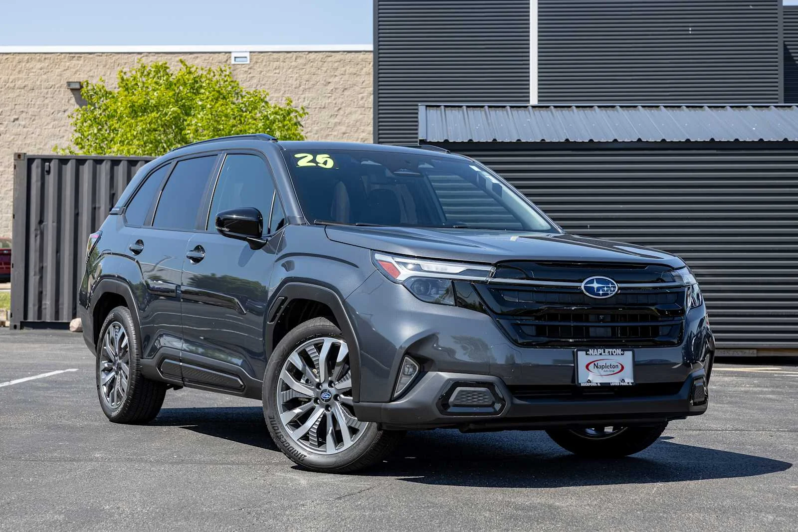 2025 Subaru Forester Touring's photo