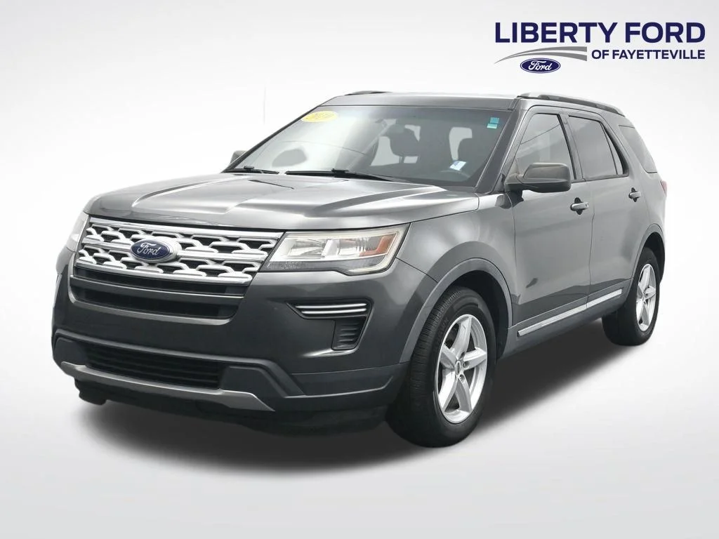 Used 2019 Gray Ford XLT image 1