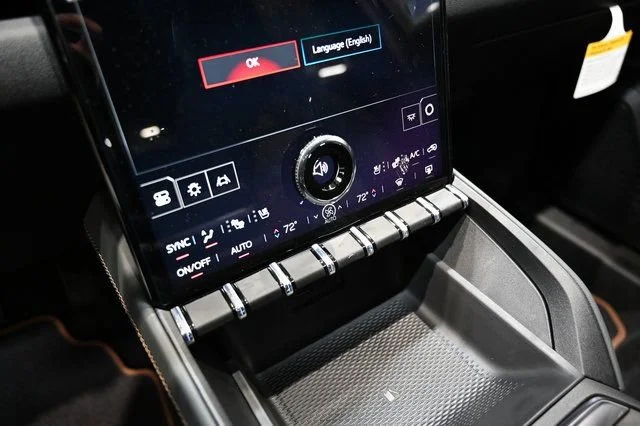 2026 GMC Terrain AT4 - Photo 17