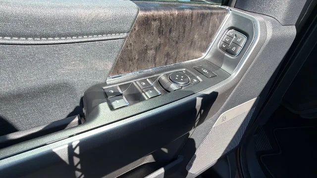 2026 Ford F-350 Super Duty Lariat - Photo 23