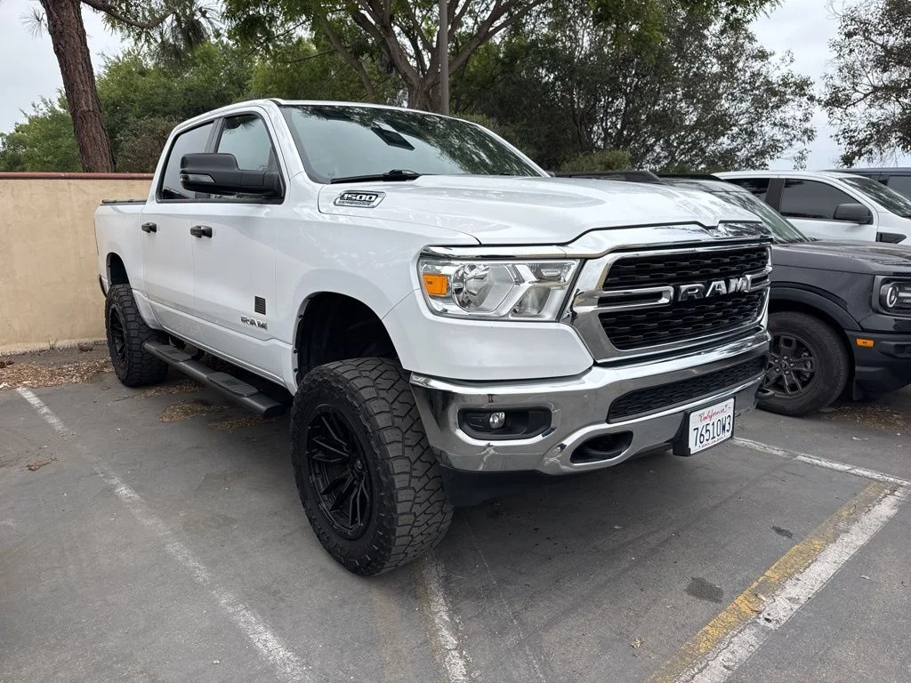Used 2023 White Ram Big Horn/Lone Star image 14