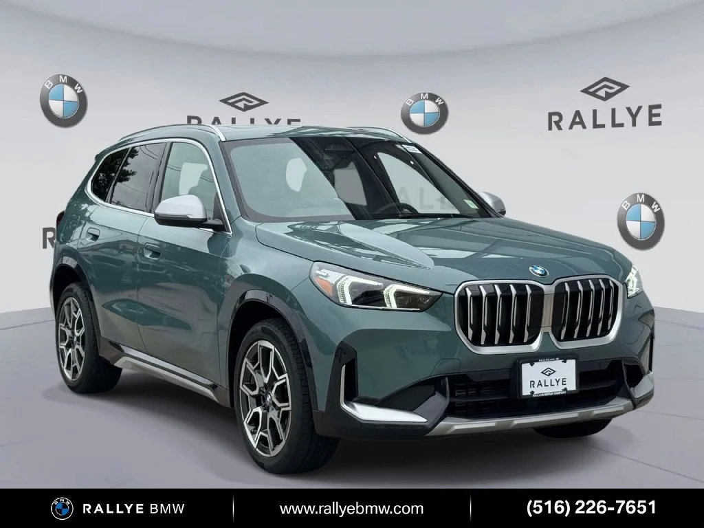 2024 BMW X1 28i