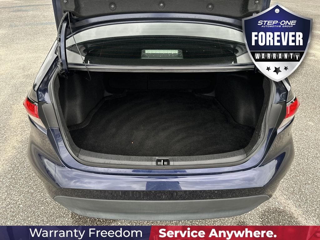 Used 2024  Toyota LE image 31
