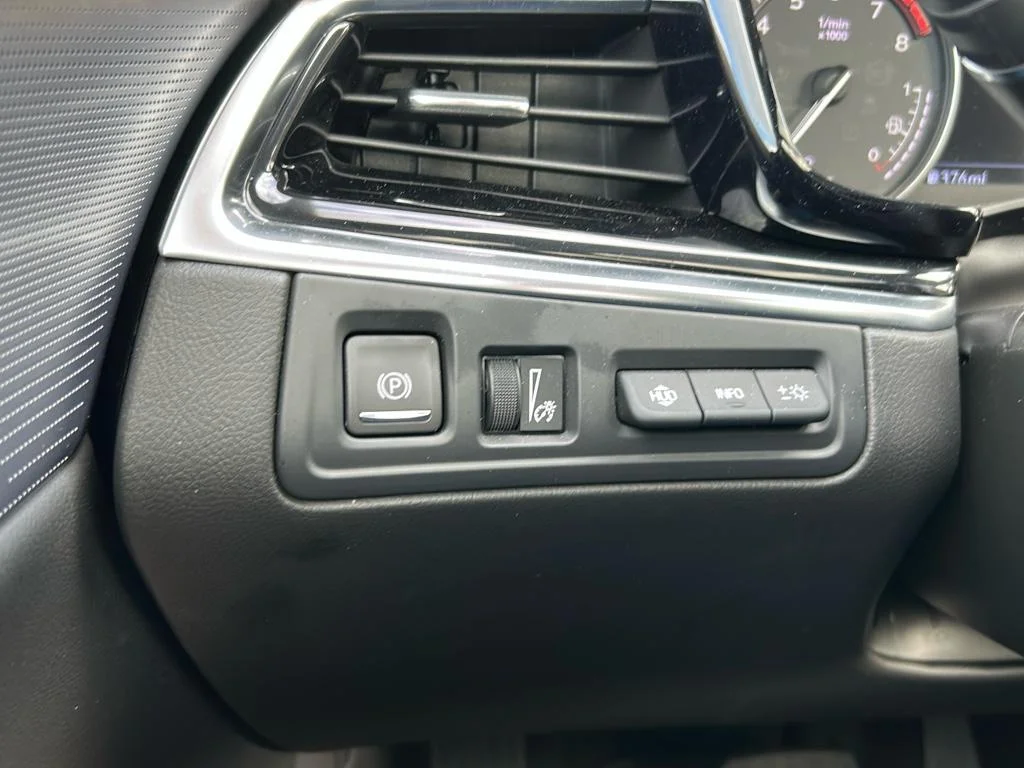 2025 Cadillac XT6 Premium Luxury - Photo 21