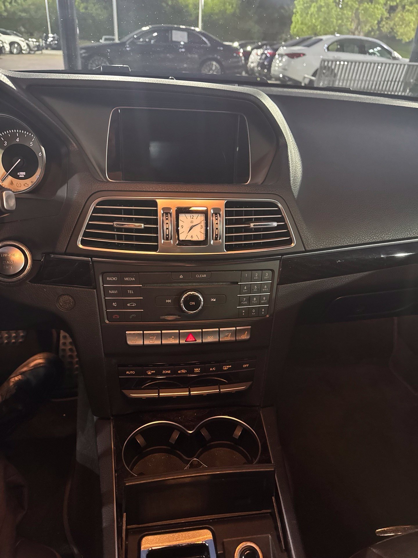 Used 2016 Black Mercedes-Benz E 400 image 7