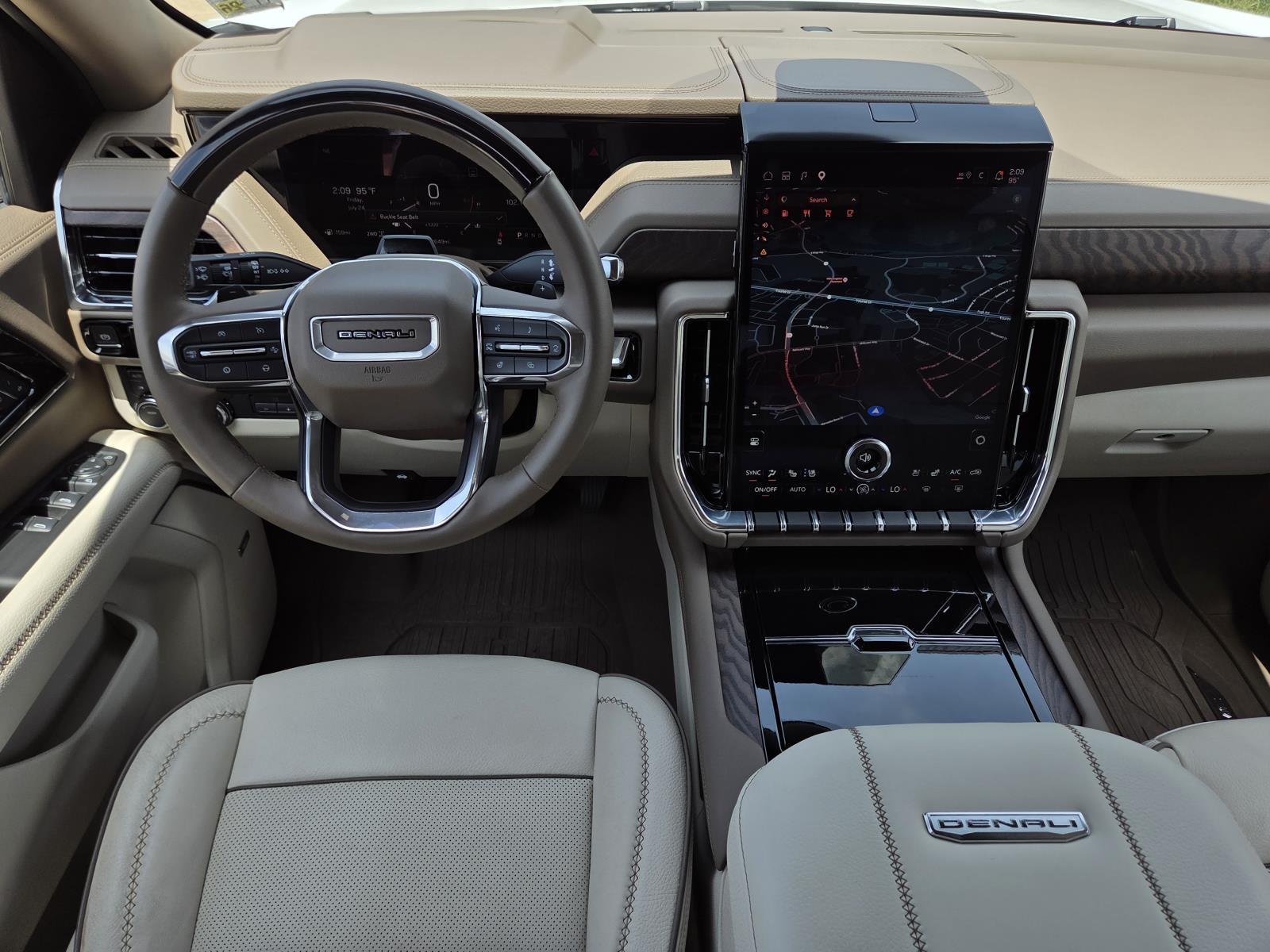 Used 2025 White Frost Tricoat GMC Denali image 14