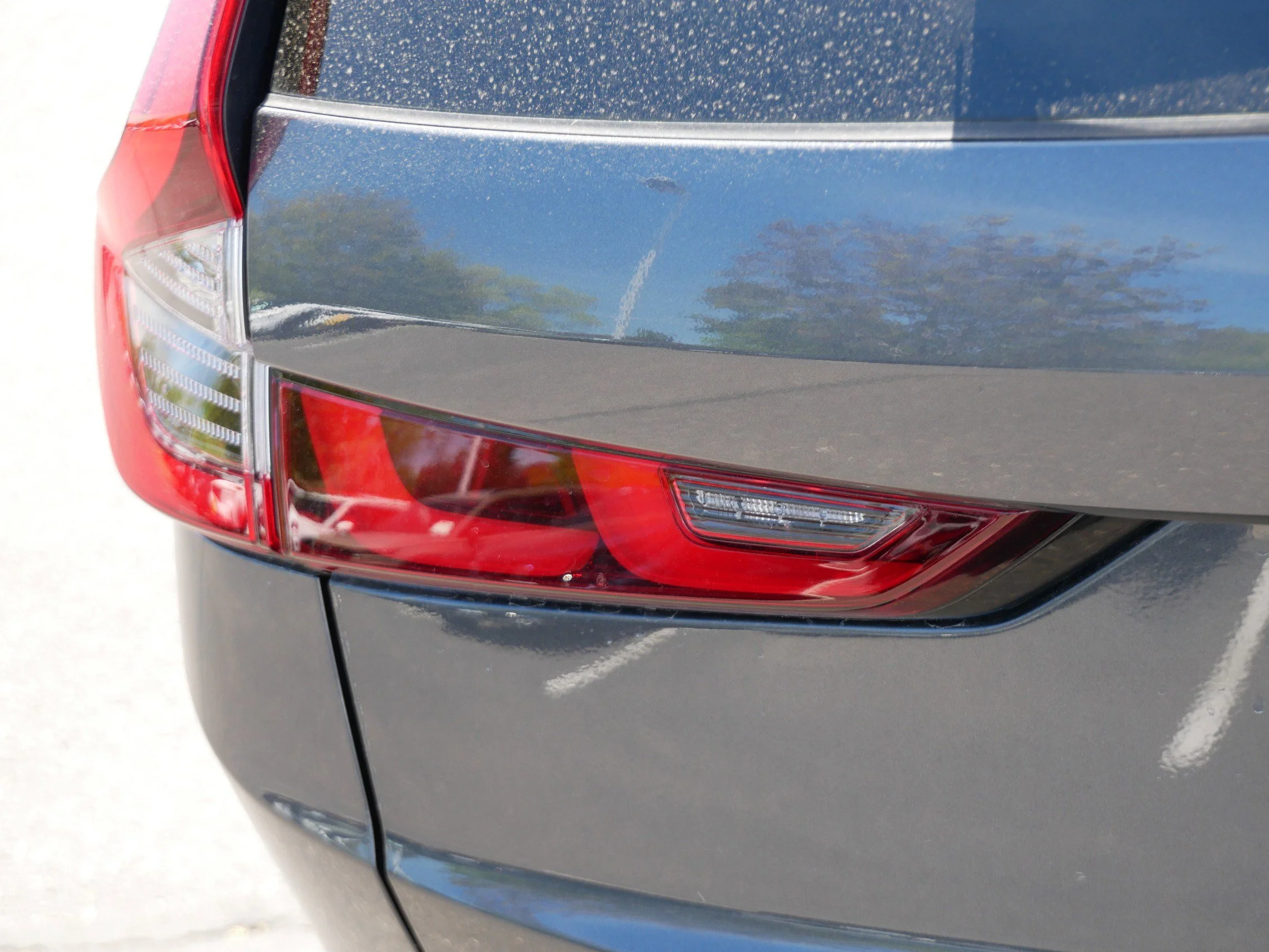 Used 2023 Meteorite Gray Metallic Honda EX image 17
