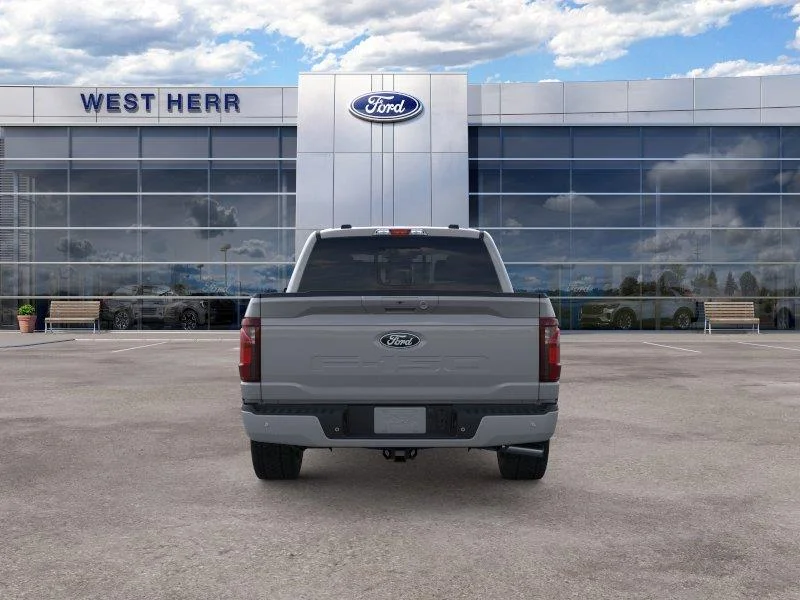 New 2026 Avalanche Ford XLT image 6